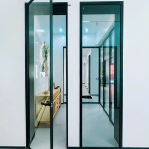 Alternative view of Cửa Slim